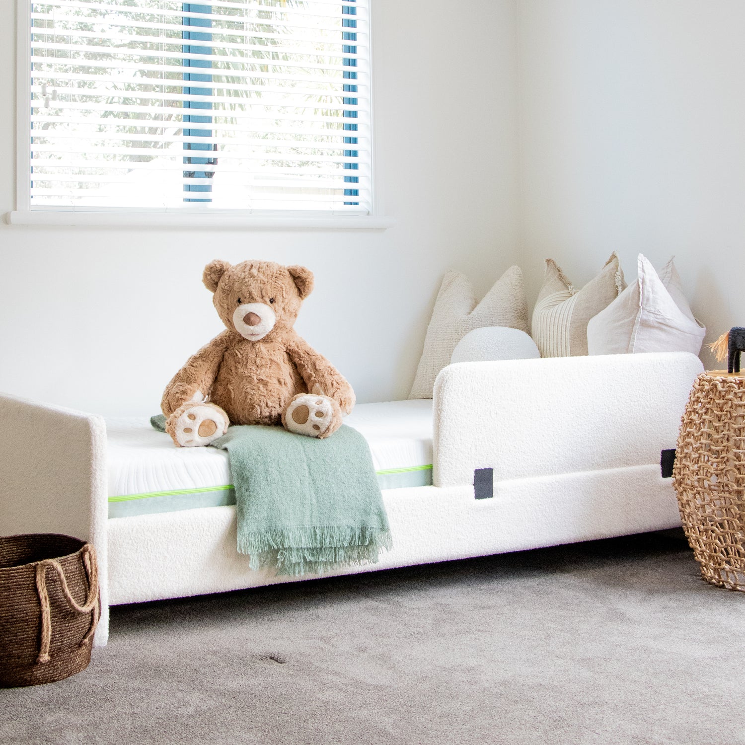 teddyDEN Kids Bed